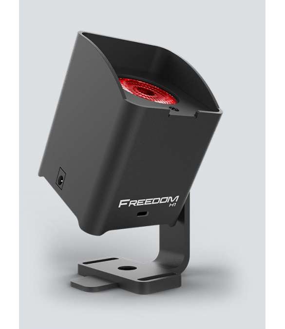 Projecteur à LED sans Fil Freedom 4x10W – NIGHT SYSTEM
